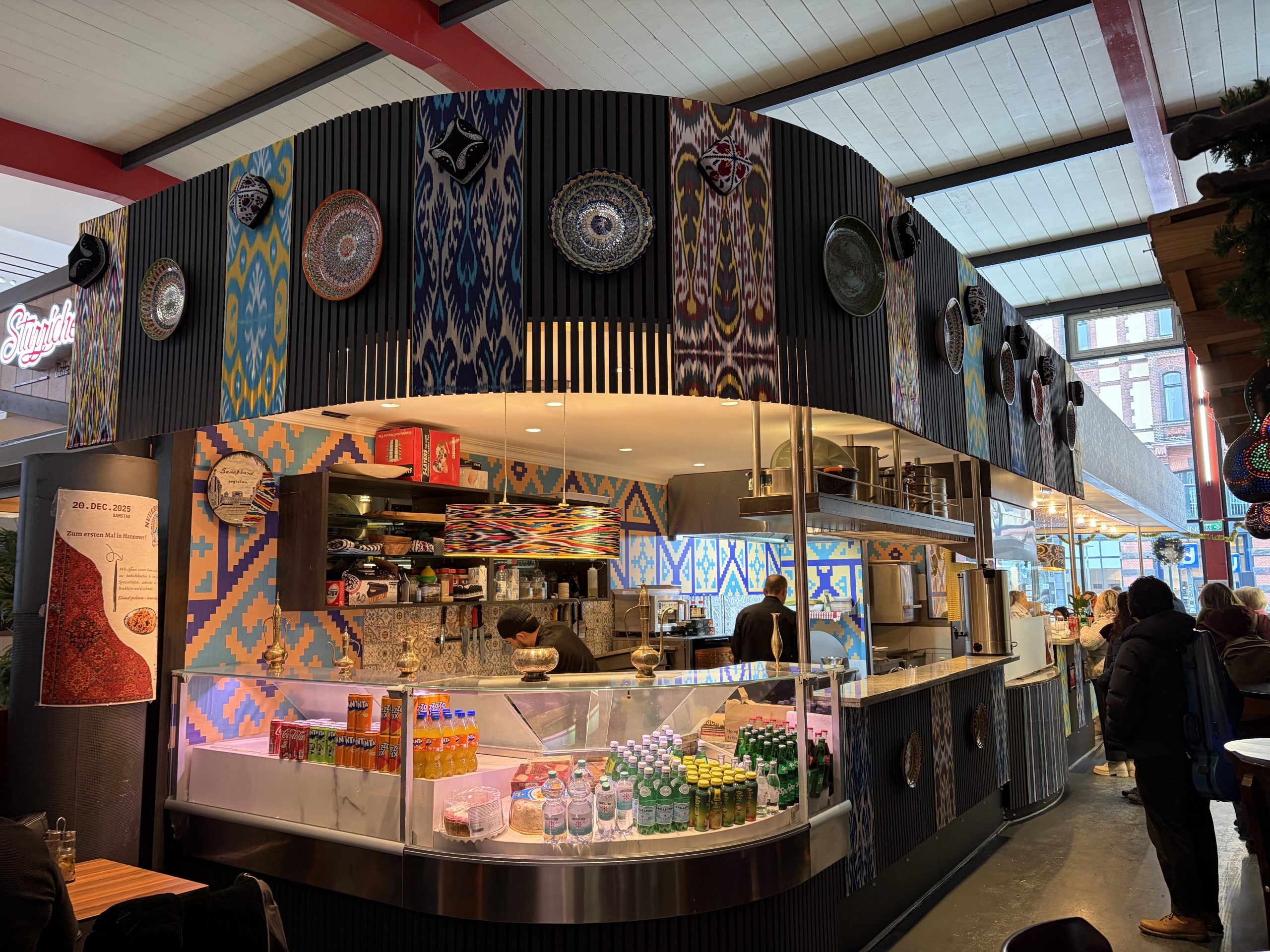 Plov by Johnny bringt tadschikische Küche in die Markthalle Hannover