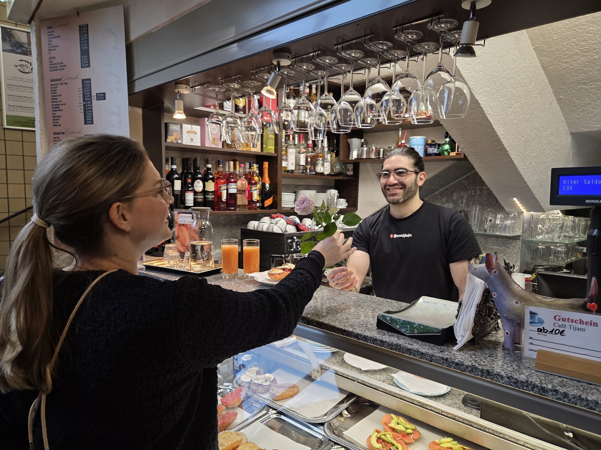 Tausend Rosen zum Valentinstag und viele Neueröffnungen