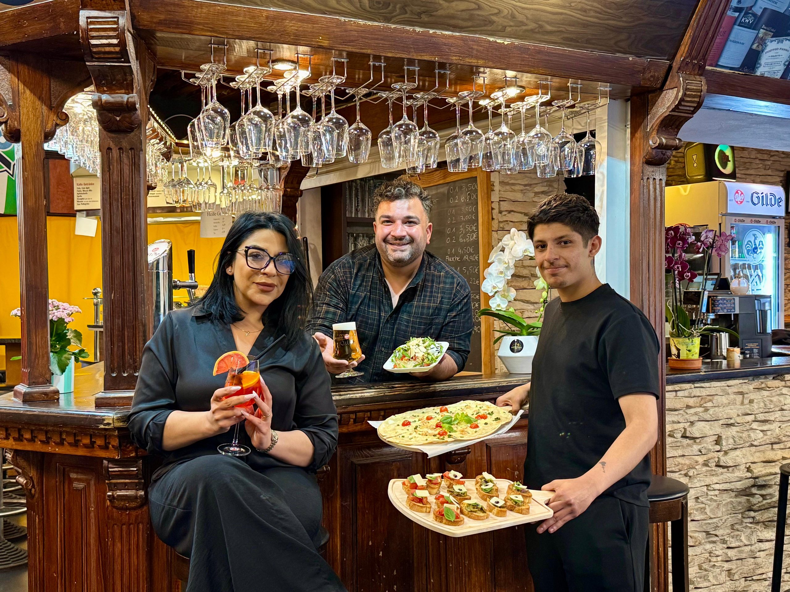 Neuer Stand „Hannowich 96 – Wein & Bier“ in der Markthalle